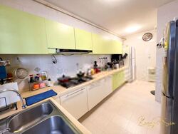 Blk 202A Compassvale South Gate (Sengkang), HDB Executive #567707901